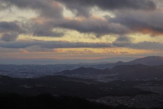 神戸に落ちる夕日